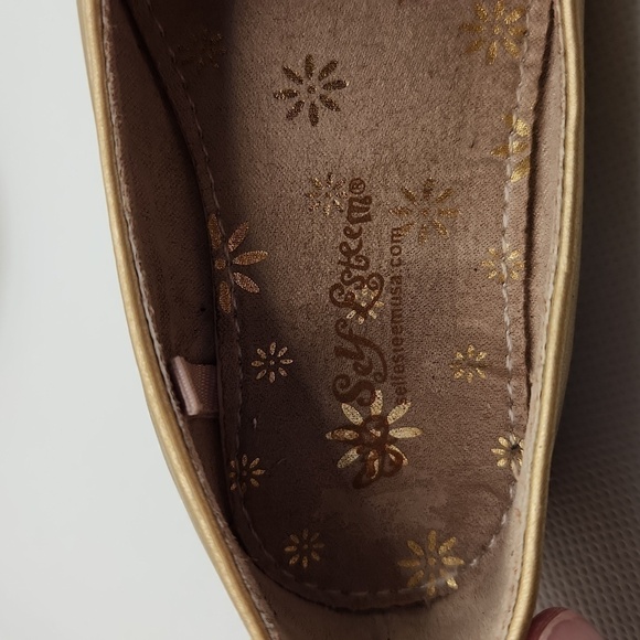 Self Esteem Gold Garden Ballet Flats Ankle Strap Girls Size 6 - Picture 9 of 10